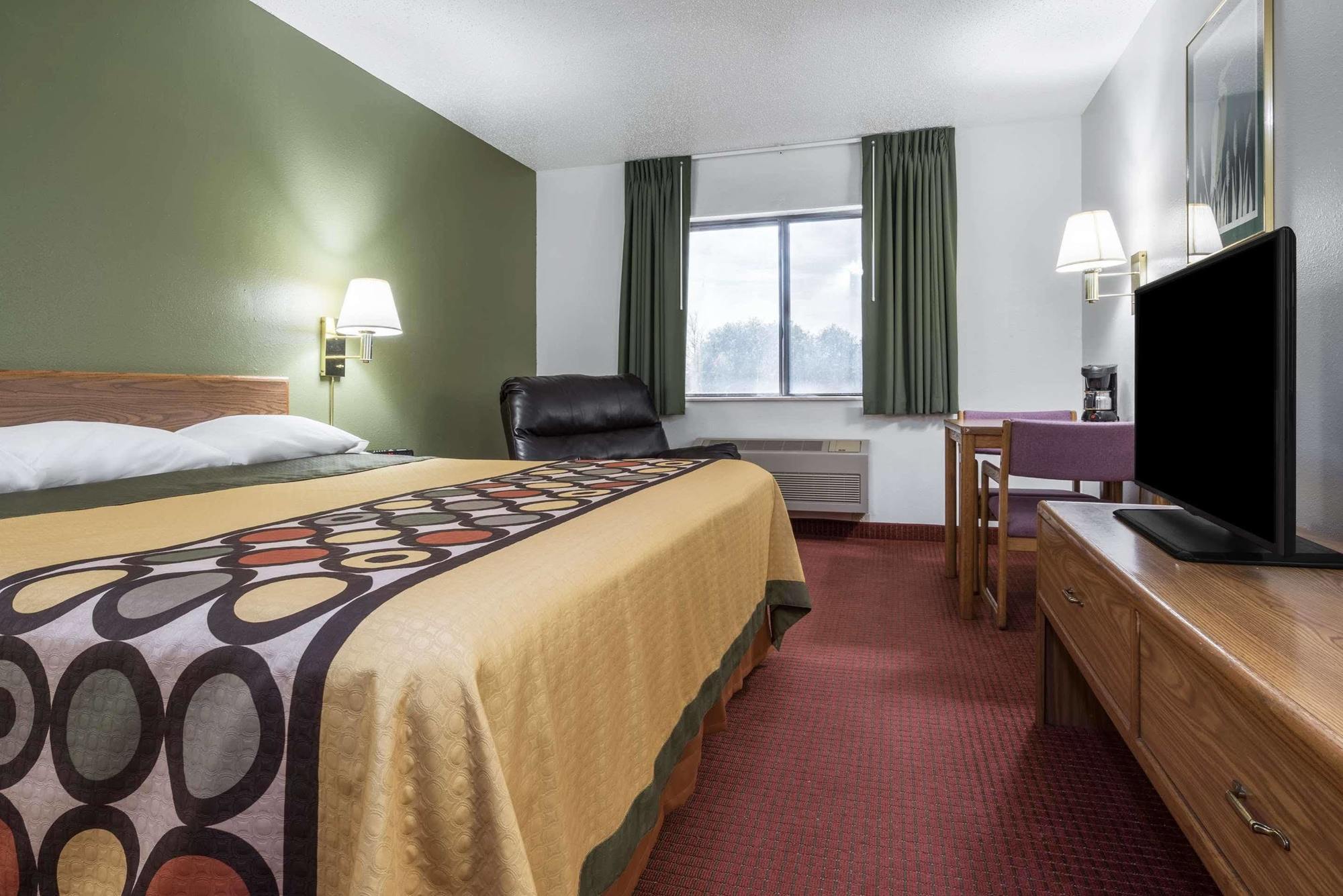 Super 8 By Wyndham Fond Du Lac Eksteriør billede